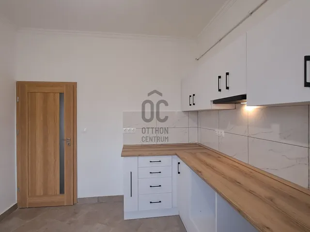 Eladó lakás Debrecen, Dobozi lakótelep 75 nm