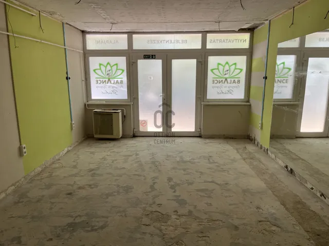 Eladó kereskedelmi és ipari ingatlan Gödöllő 46 nm