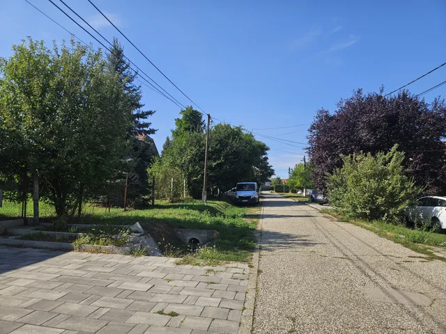 Eladó telek Aszód 861 nm