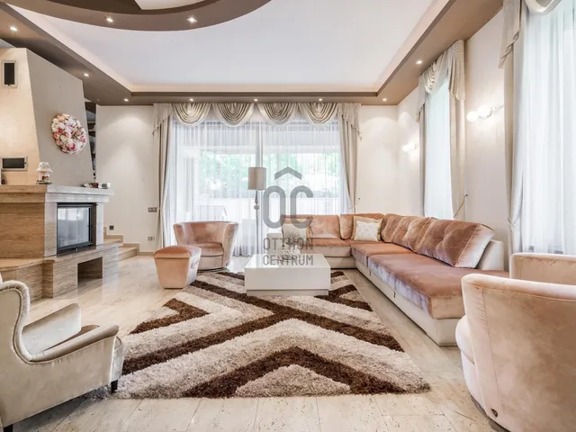 Eladó ház Fót 380 nm