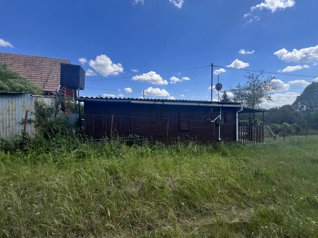 Eladó telek Palotás 682 nm