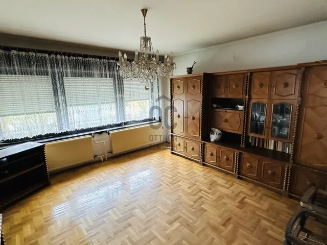 Eladó ház Gödöllő 140 nm