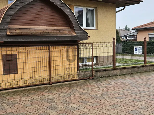 Kiadó kereskedelmi és ipari ingatlan Kistarcsa 132 nm