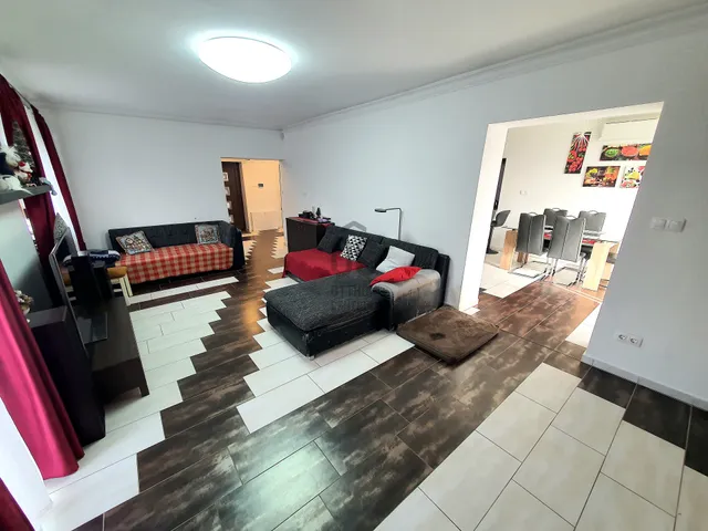 Eladó ház Budapest XXIII. kerület, Soroksár 210 nm