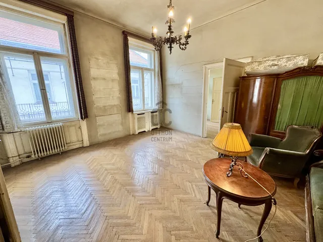 Eladó lakás Budapest V. kerület, Belváros 90 nm