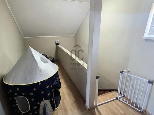 Eladó ház Budapest XX. kerület, Pacsirtatelep 189 nm