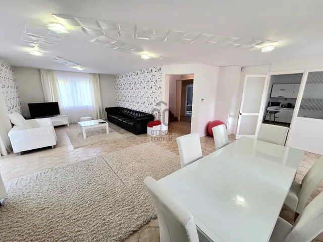 Eladó ház Bag 320 nm