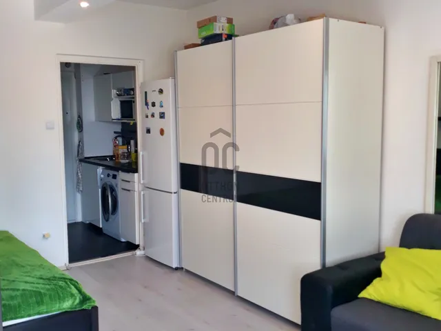 Eladó lakás Budapest X. kerület, Újhegy 29 nm