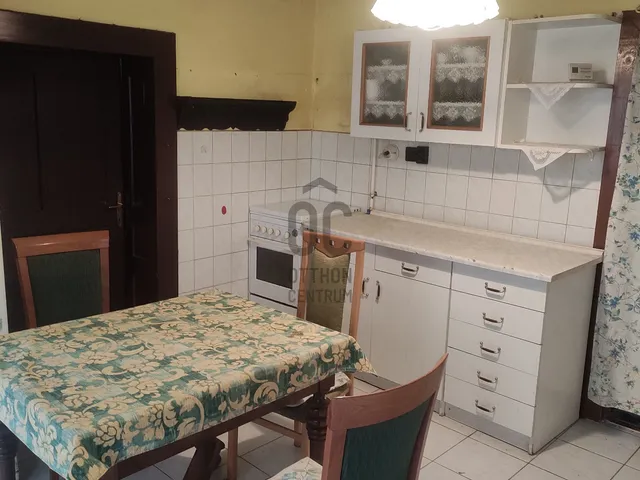 Eladó ház Ölbő 103 nm