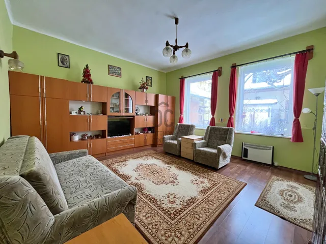 Eladó lakás Budapest X. kerület, Óhegy 32 nm