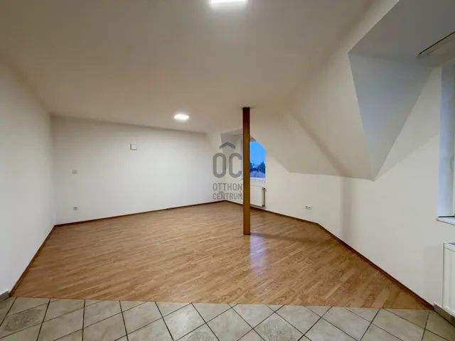 Eladó lakás Budapest XVIII. kerület, Újpéteritelep 58 nm