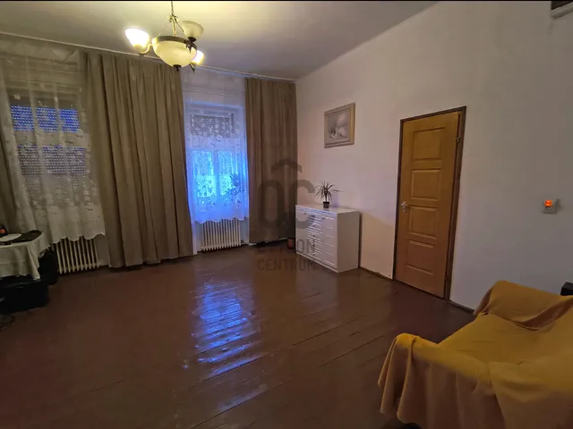 Eladó ház Budapest XVIII. kerület, Újpéteritelep 105 nm