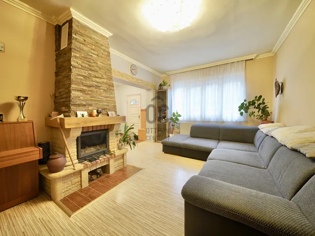 Eladó ház Solymár 154 nm