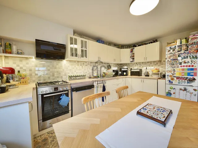 Eladó lakás Budaörs 89 nm