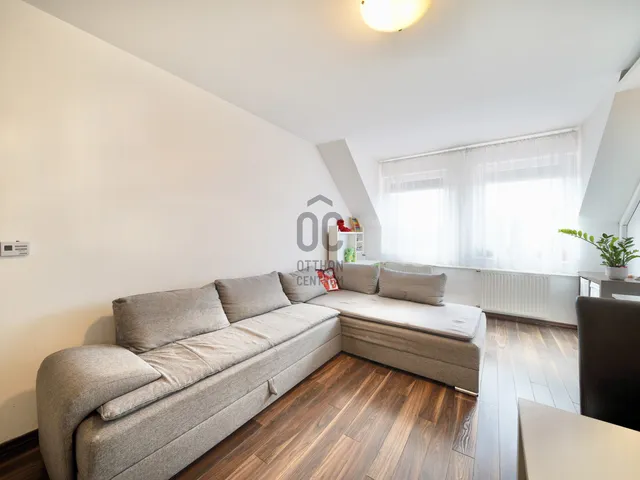 Eladó lakás Dunakeszi, Alag 52 nm