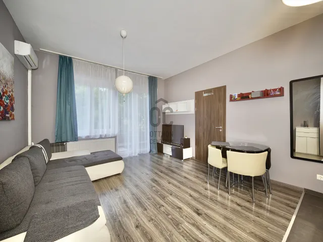 Eladó lakás Budapest I. kerület 71 nm