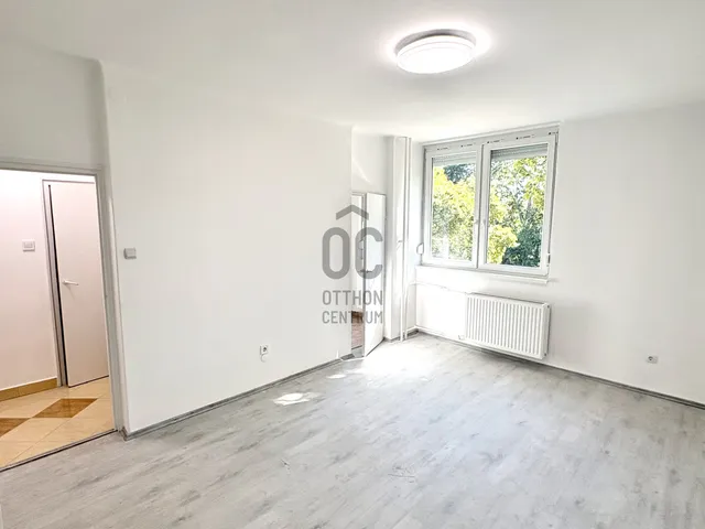 Eladó lakás Budapest X. kerület, Óhegy 27 nm