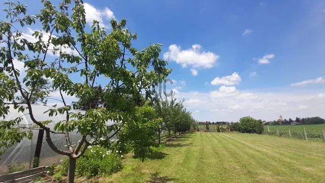 Eladó telek Győr, Győrszentiván 1180 nm