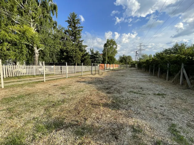 Eladó telek Győr, Ipari park 871 nm