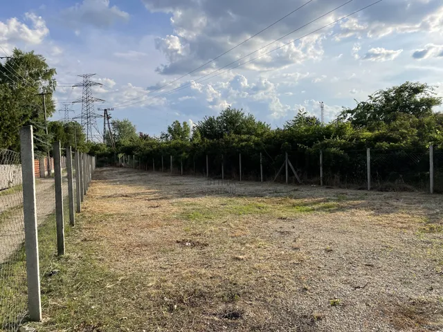 Eladó telek Győr, Ipari park 871 nm