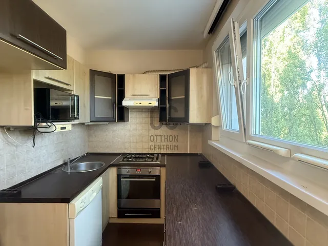 Kiadó lakás Győr, Nádorváros 62 nm