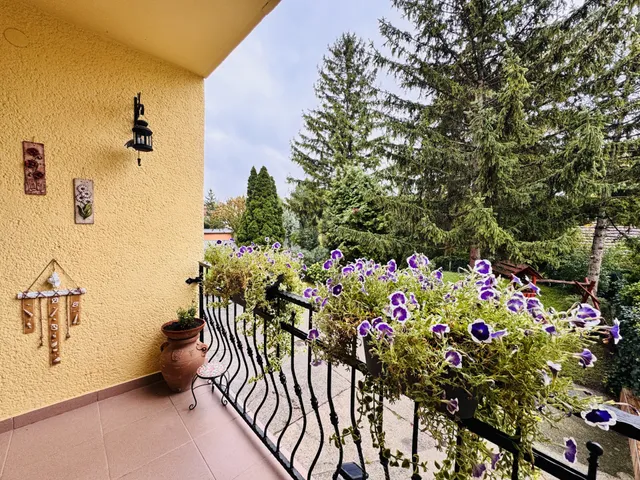 Eladó lakás Győr, Nádorváros 94 nm