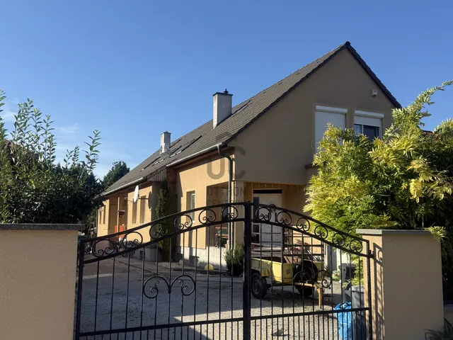 Eladó ház Győrújfalu 81 nm