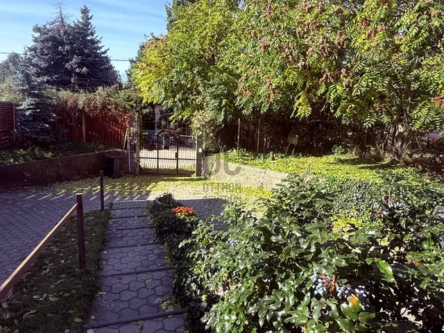 Eladó ház Győrújbarát 180 nm