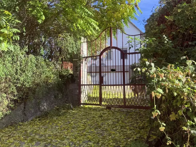 Eladó ház Győrújbarát 180 nm