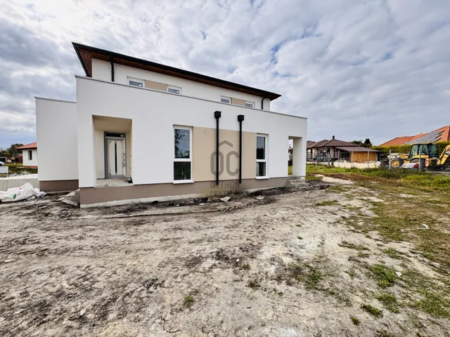 Eladó ház Enese 90 nm