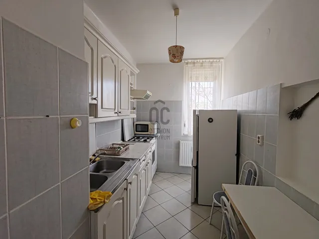 Eladó lakás Győr, Nádorváros 49 nm