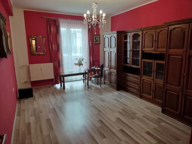 Eladó lakás Győr 59 nm