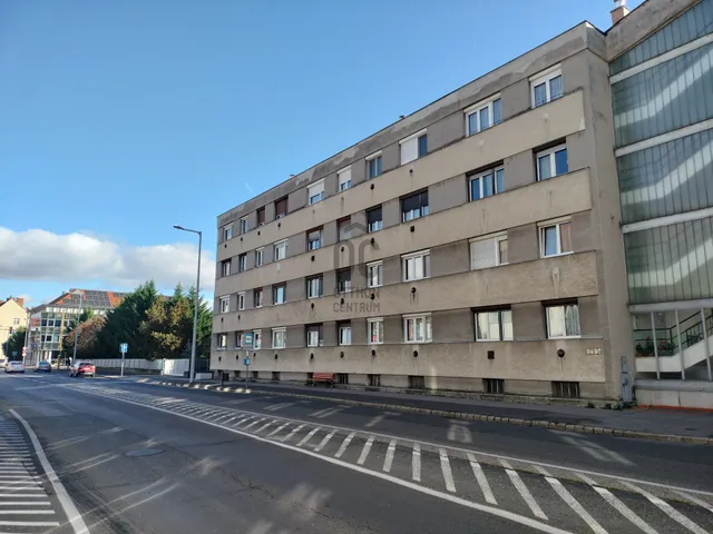 Eladó lakás Győr 67 nm
