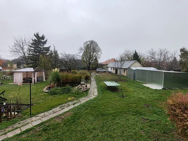 Eladó lakás Ikrény 68 nm