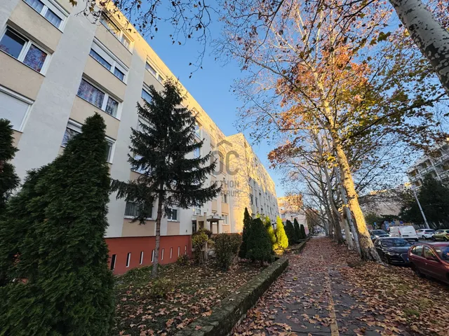 Eladó lakás Győr, Nádorváros 51 nm