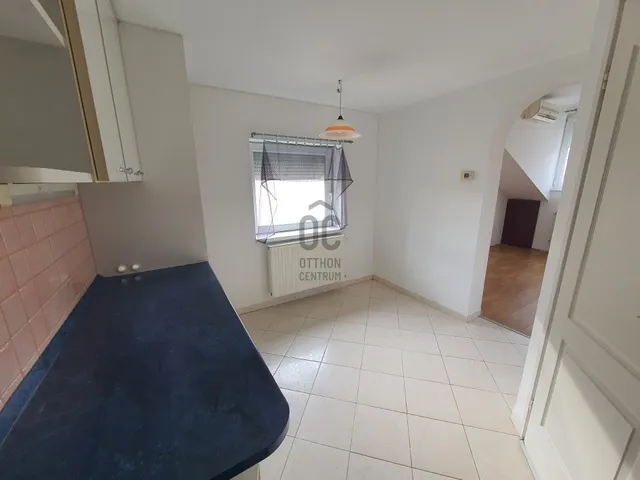 Eladó lakás Győr 35 nm