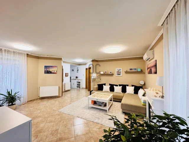 Eladó ház Győrzámoly 135 nm