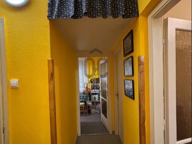 Eladó lakás Győr, Adyváros 62 nm