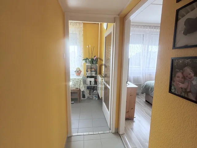 Eladó lakás Győr, Adyváros 62 nm