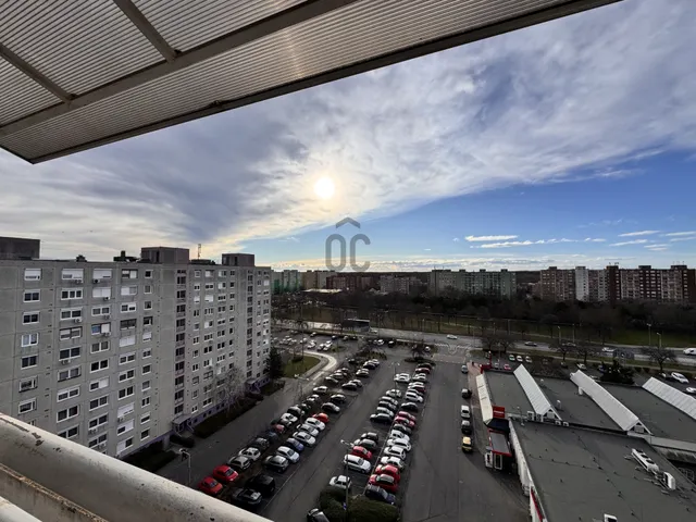 Eladó lakás Győr 68 nm