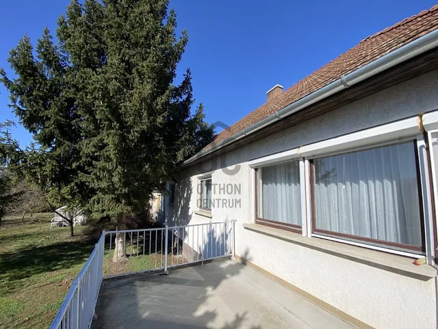 Eladó ház Töltéstava 140 nm