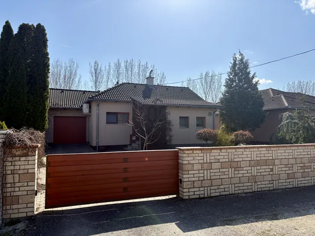 Eladó ház Vámosszabadi 121 nm