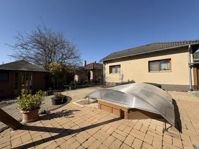 Eladó ház Vámosszabadi 121 nm