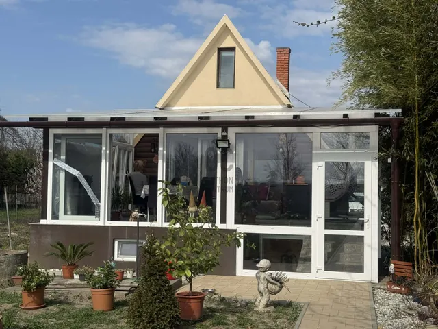 Eladó ház Győr, Győrszentiván 70 nm