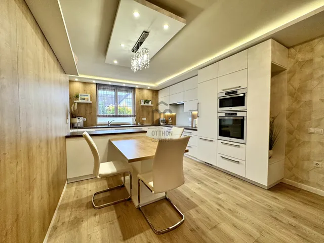 Eladó ház Győr, Ménfőcsanak 180 nm