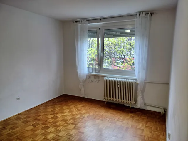 Eladó lakás Győr, Adyváros 47 nm