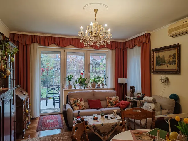 Eladó lakás Győr, Révfalu 98 nm