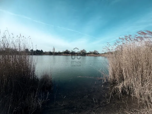 Eladó mezőgazdasági ingatlan Győr 100100 nm