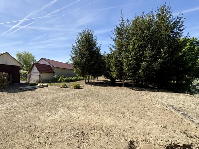 Eladó telek Győr, Ménfőcsanak 2592 nm