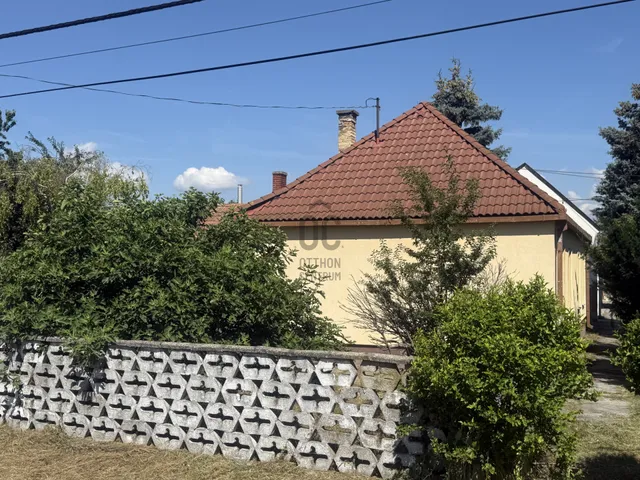 Eladó ház Abda 120 nm